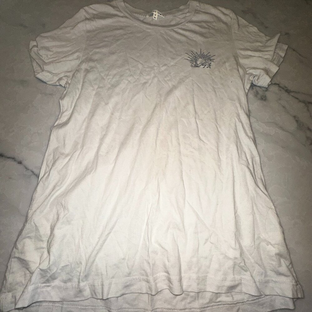 Future State White Graphic Tee with Sun DesignCasual Soft Short Sleeve T-Shirt